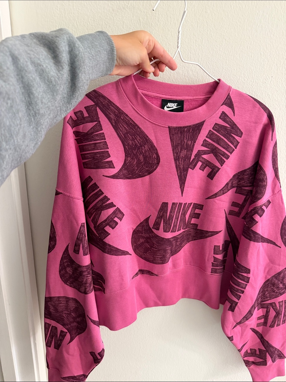 Nike Magenta Cropped Logo Sweatshirt